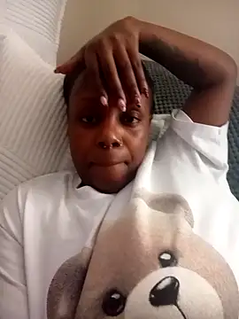 Miss Amani online show from 19, 10, 2025