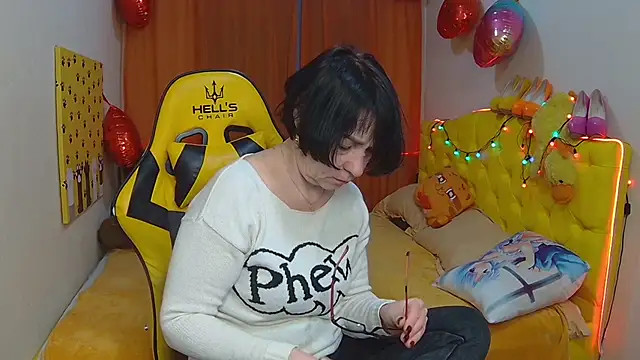 SandraHormas online show from 9, 3, 2025