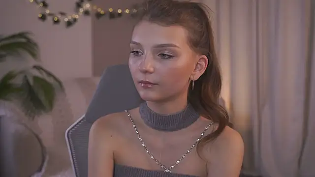 CindyGarrison online show from 13, 10, 2025