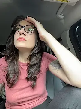 BeautifulMesss online show from 6, 4, 2026