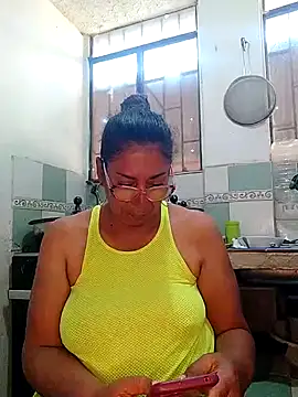 Snapshot of sorbetico_perverse chatting on 14, 2, 2025 sorbetico perverse online show from 14, 2, 2025