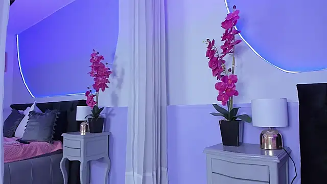 Julieta Cortes   online show from 23, 1, 2025