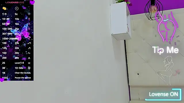 Alanna hot3 online show from 30, 1, 2025