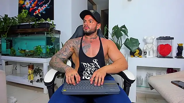 Johnnygrayson1 online show from 12, 11, 2025