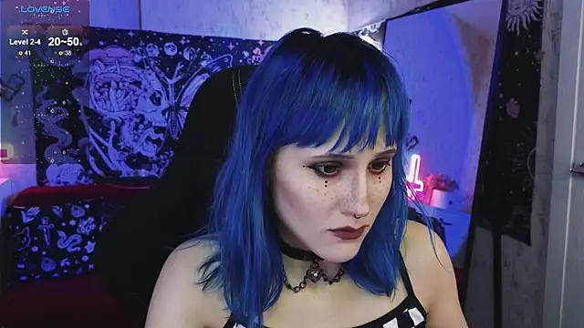 little Elika online show from 30, 1, 2025