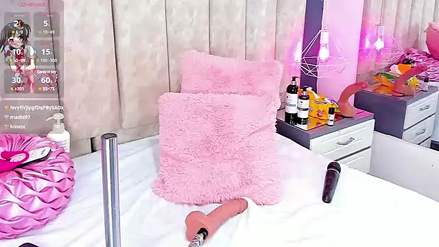 ShanelWest online show from 19, 12, 2024