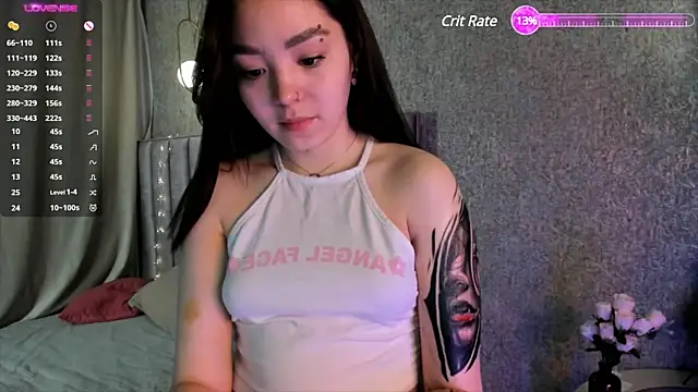 Snapshot of TaiteGloss chatting on 10, 3, 2025 TaiteGloss online show from 10, 3, 2025