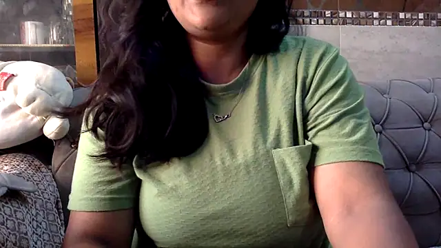 Snapshot of HaaniKaur chatting on 1, 4, 2026 HaaniKaur online show from 1, 4, 2026