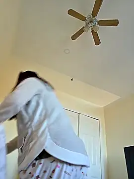 xLadyScarlettx online show from 9, 2, 2026