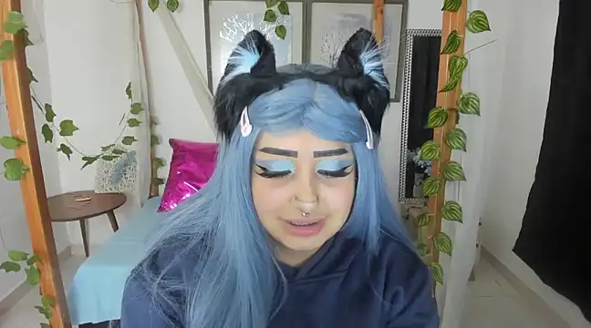 lussyevans24 online show from 28, 2, 2025