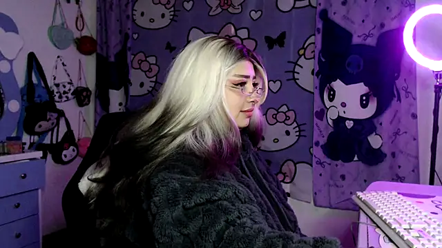 lussyevans24 online show from 21, 3, 2026