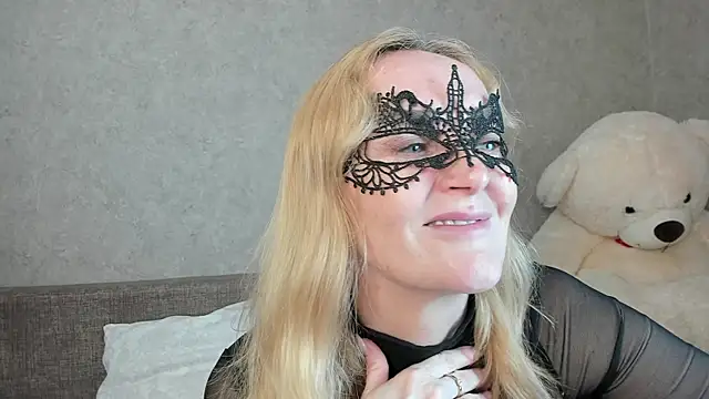 Snapshot of angelica_marquise chatting on 2, 7, 2026 angelica marquise online show from 2, 7, 2026