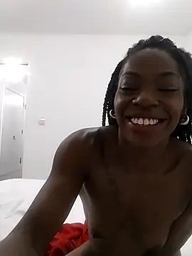 Snapshot of Cinderella_Jewels_ chatting on 5, 6, 2026 Cinderella Jewels online show from 5, 6, 2026