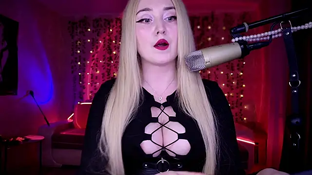 AllisonBlack  online show from 22, 5, 2026