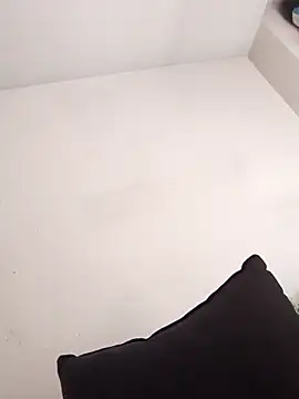 gymyagirlll online show from 28, 3, 2026