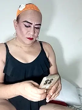 Natasha Hart online show from 12, 2, 2026