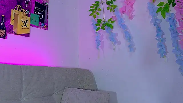 anahidolls online show from 3, 3, 2026