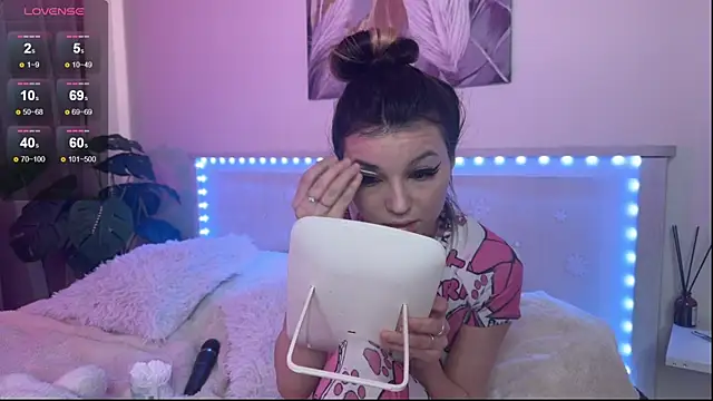 Veronica leal online show from 31, 3, 2026