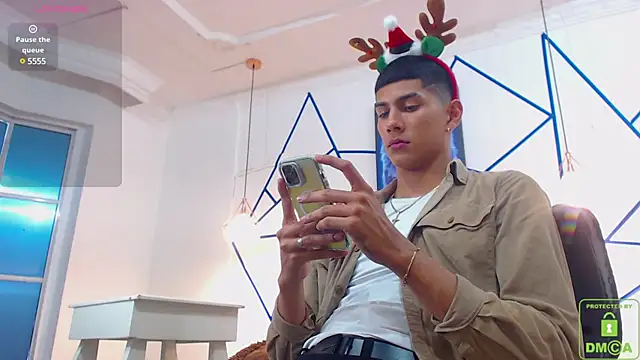 Snapshot of Valerio_20 chatting on 23, 12, 2024 Valerio 20 online show from 23, 12, 2024