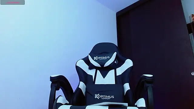 Snapshot of Valerio_20 chatting on 13, 2, 2025 Valerio 20 online show from 13, 2, 2025