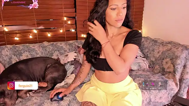 Snapshot of fergie21 chatting on 26, 2, 2025 fergie21 online show from 26, 2, 2025