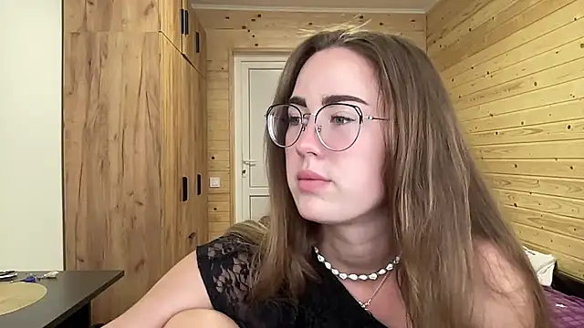 luxie milady online show from 10, 6, 2026