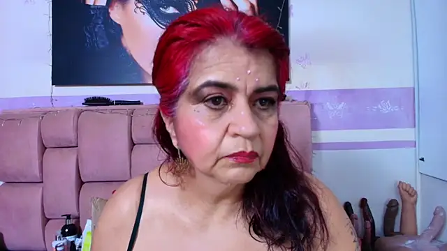 Snapshot of RoxetteMature chatting on 13, 1, 2026 RoxetteMature online show from 13, 1, 2026