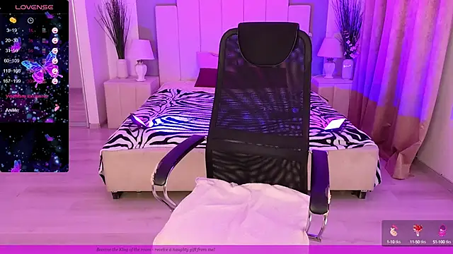 Snapshot of EVAshinyGIRL chatting on 9, 1, 2025 EVAshinyGIRL online show from 9, 1, 2025