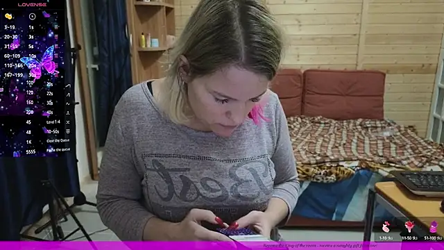 Snapshot of EVAshinyGIRL chatting on 15, 1, 2025 EVAshinyGIRL online show from 15, 1, 2025