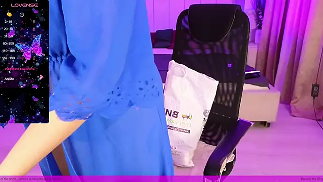 Snapshot of EVAshinyGIRL chatting on 28, 1, 2025 EVAshinyGIRL online show from 28, 1, 2025