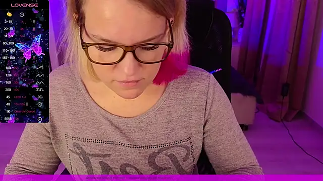 Snapshot of EVAshinyGIRL chatting on 30, 1, 2025 EVAshinyGIRL online show from 30, 1, 2025