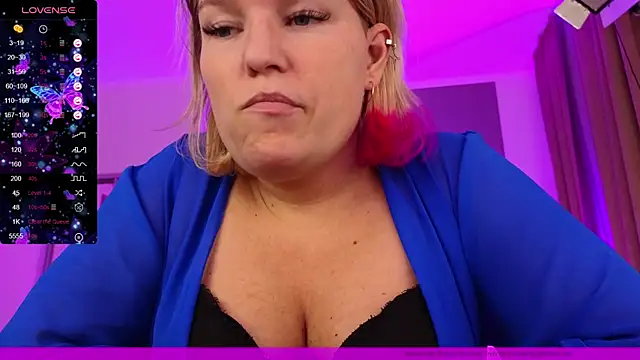 Snapshot of EVAshinyGIRL chatting on 31, 1, 2025 EVAshinyGIRL online show from 31, 1, 2025