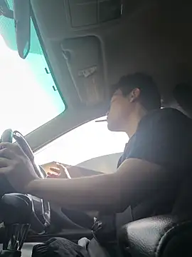 kisstoyousoon2024 online show from 20, 12, 2025