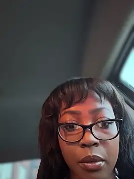 Snapshot of Blazerina chatting on 5, 1, 2026 Blazerina online show from 5, 1, 2026