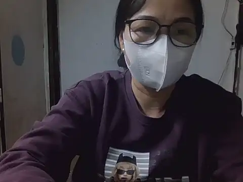 JuliaCiona online show from 13, 11, 2025