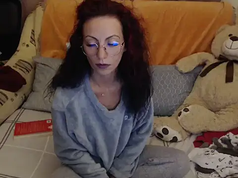 Emmatoo online show from 29, 9, 2025