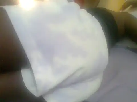 Pretty ellahh online show from 20, 3, 2026