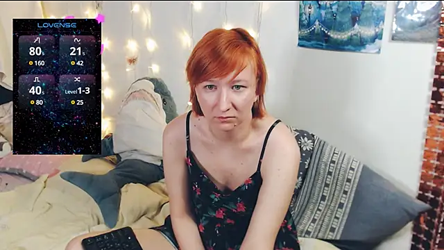 Snapshot of licentia__poetica chatting on 26, 2, 2025 licentia poetica online show from 26, 2, 2025