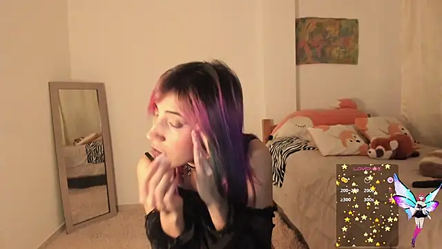 Snapshot of linnie_ chatting on 12, 1, 2025 linnie  online show from 12, 1, 2025