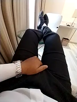 Snapshot of Divyansh_27 chatting on 2, 2, 2025 Divyansh 27 online show from 2, 2, 2025