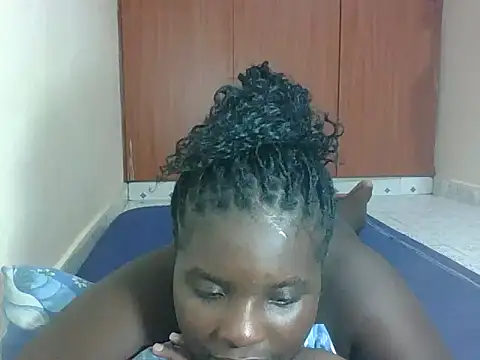 hotebbbyy online show from 10, 3, 2026