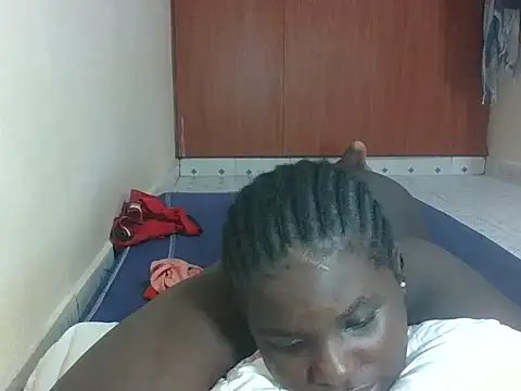 Snapshot of hotebbbyy chatting on 6, 5, 2026 hotebbbyy online show from 6, 5, 2026