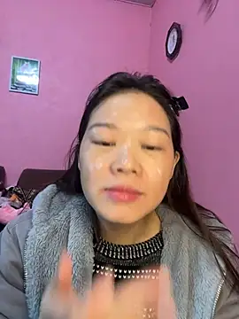 Hellen 111 online show from 6, 12, 2024