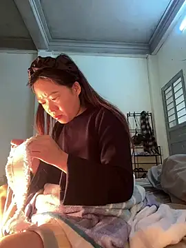 Hellen 111 online show from 20, 1, 2025