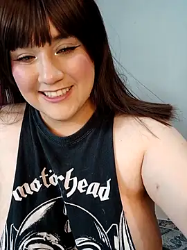 ItsNaiixa online show from 10, 4, 2026