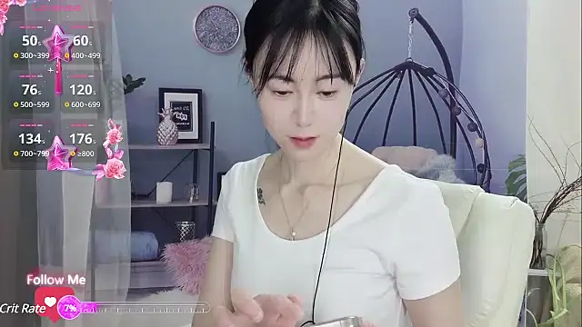 Snapshot of Lisa-s chatting on 12, 2, 2025 Lisa-s online show from 12, 2, 2025