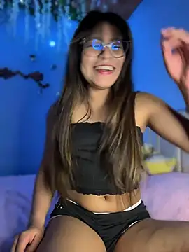 Snapshot of Lily_candy_X chatting on 1, 5, 2026 Lily candy X online show from 1, 5, 2026