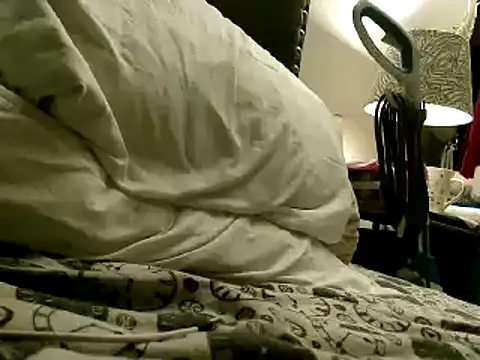 Snapshot of WHITEDAROSE chatting on 12, 3, 2025 WHITEDAROSE online show from 12, 3, 2025