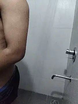 hottboy 39 online show from 3, 5, 2026
