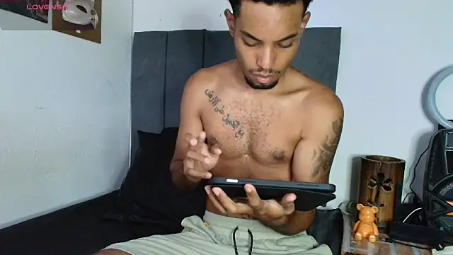 colinbrown online show from 4, 10, 2025